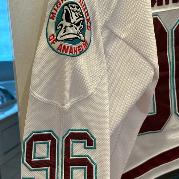 Mighty Ducks Jersey Movie Ice Hockey Jersey - Picture 3 of 3